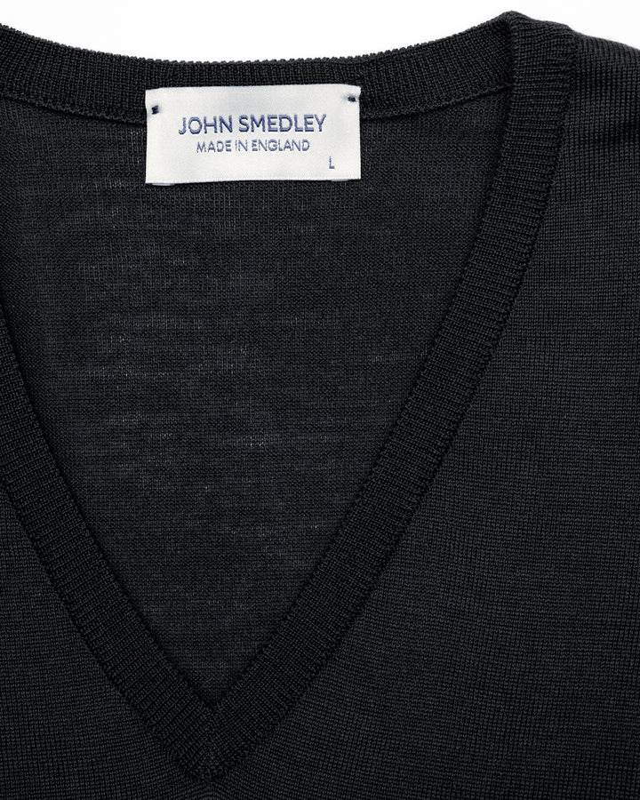 Bobby Merino Wool V-Neck Jumper - Black