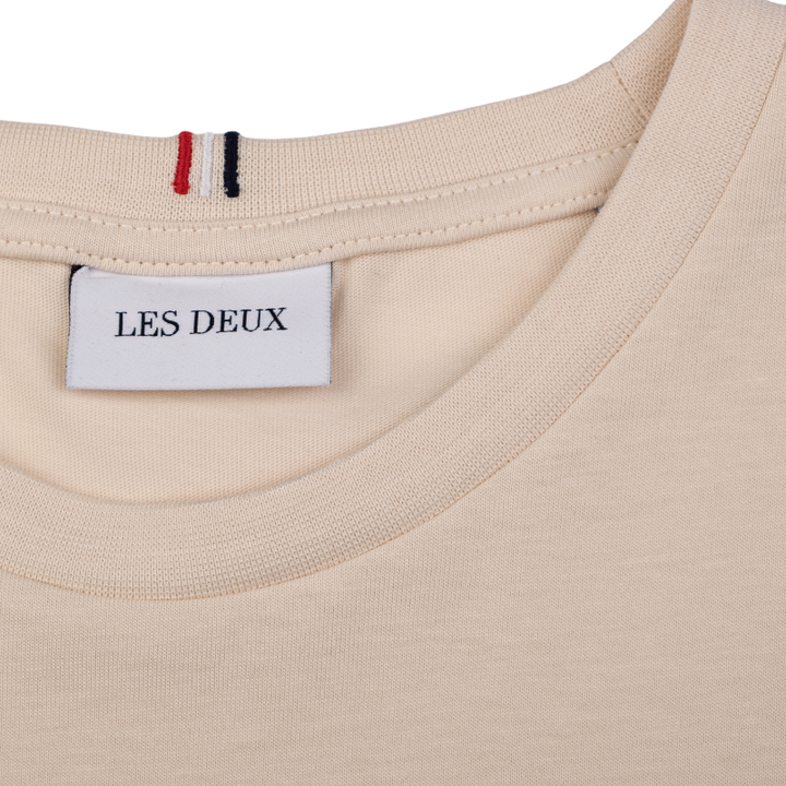 Nørregaard T-Shirt - Ivory - Collar